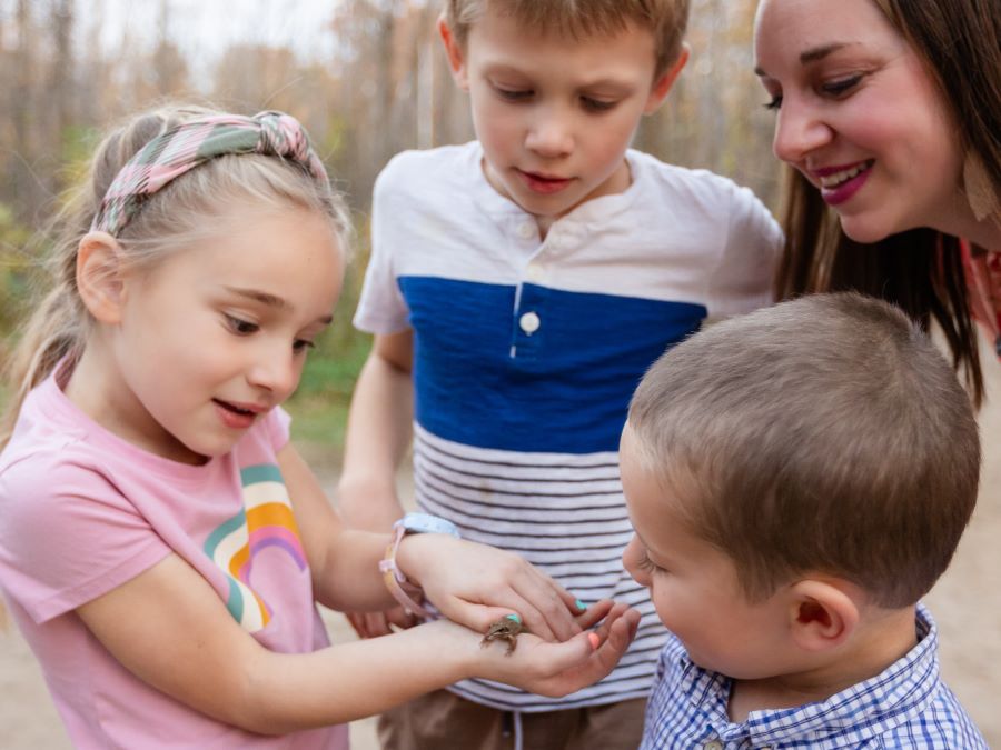 Kids experience nature and make friends at Campfire Bay, a MN lakeside resort